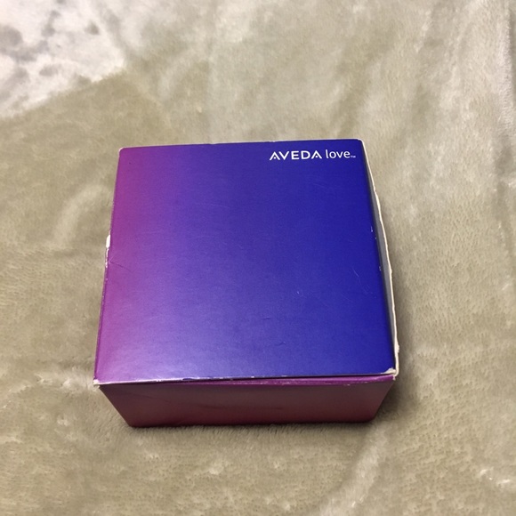 AVEDA Other - Aveda love circle of life tealight / candle holder